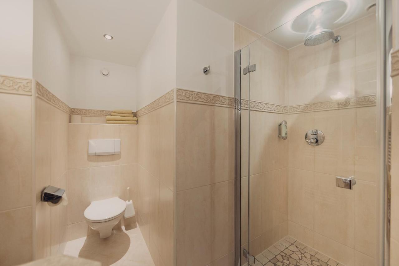 Hotel Tanzer Ишгъл Екстериор снимка