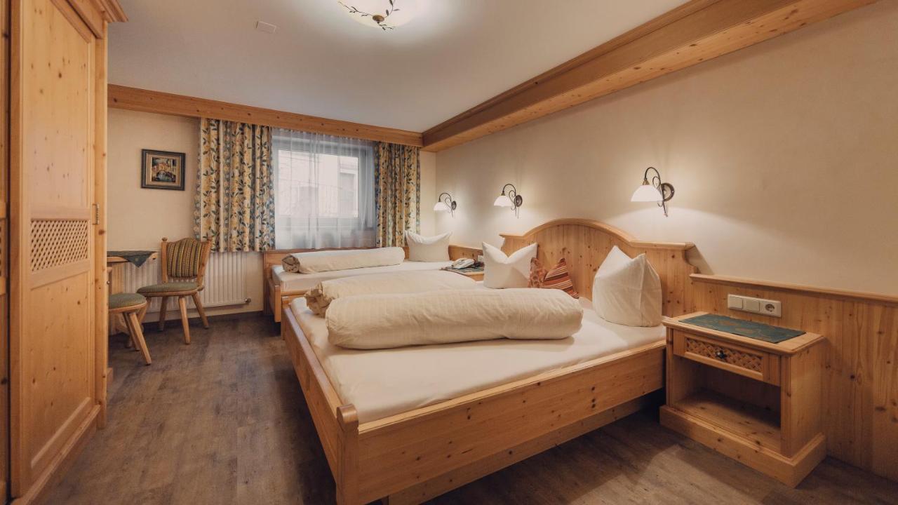 Hotel Tanzer Ишгъл Екстериор снимка