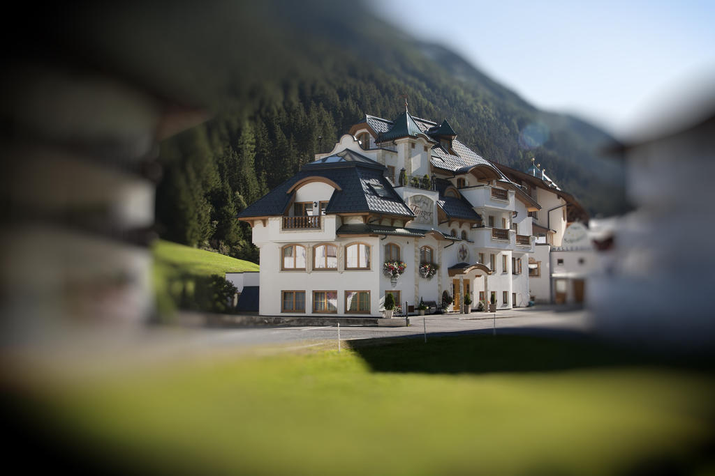 Hotel Tanzer Ишгъл Екстериор снимка